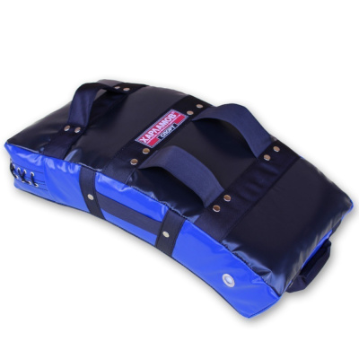 Макивара изогнутая (4 захвата)